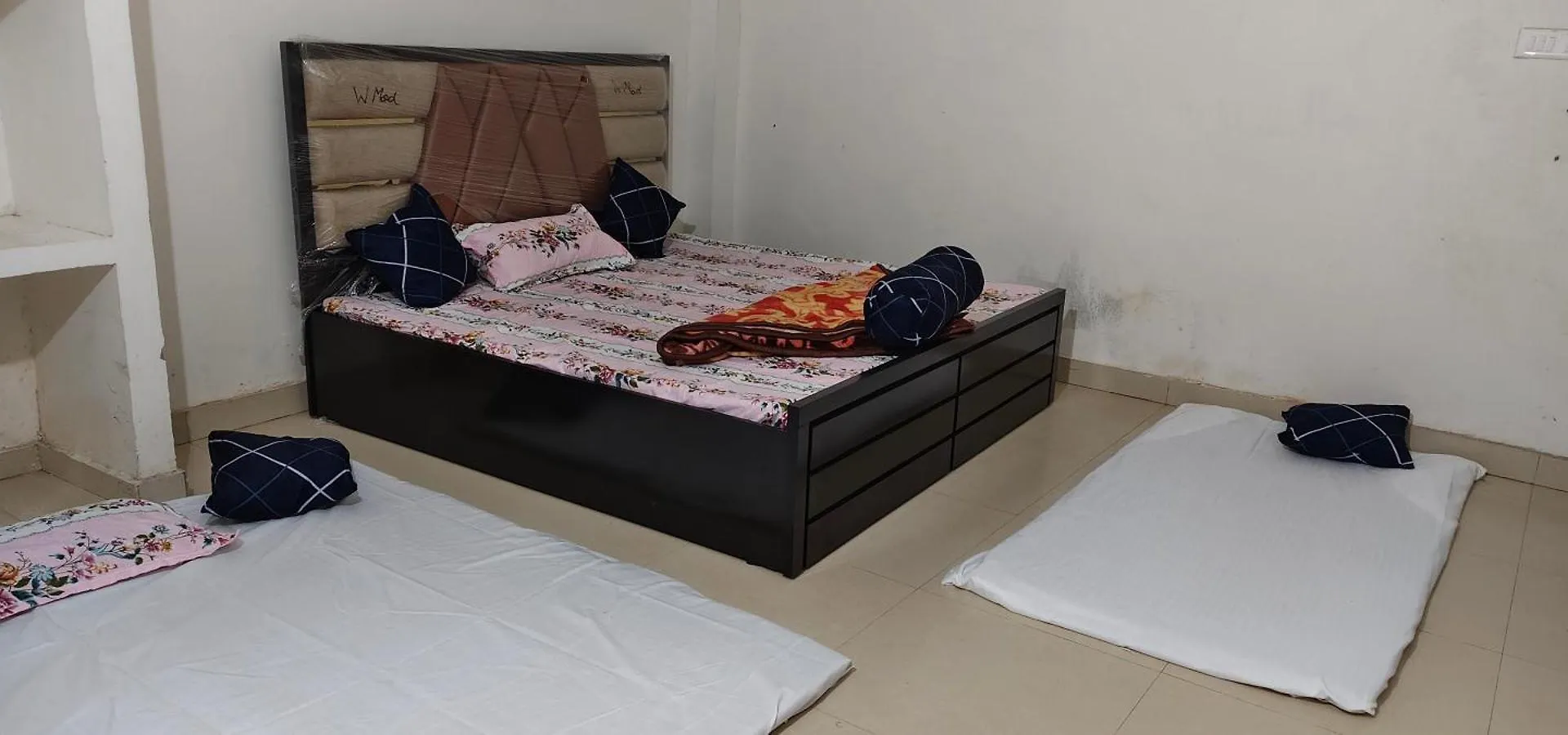 Manglam Guest House Varanasi 0*,  India